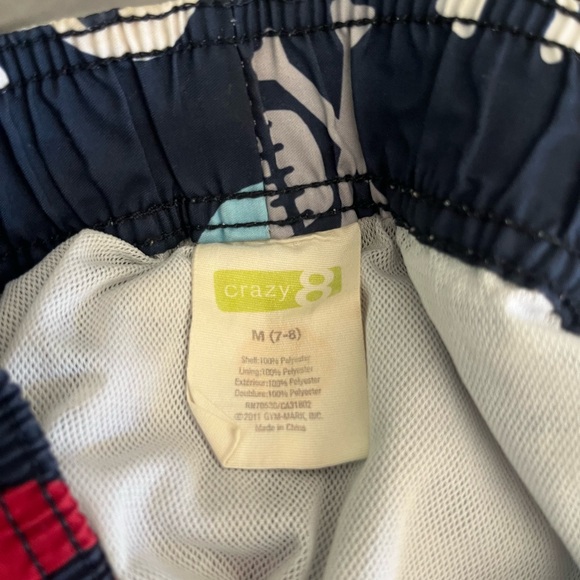 LOT OF 2 Crazy eight skull  AND Jurassic park board shorts - Picture 3 of 3